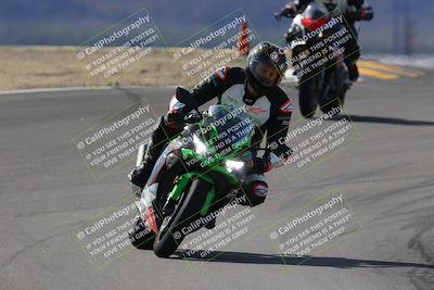 media/Nov-05-2022-SoCal Trackdays (Sat) [[f8d9b725ab]]/Turns 9 and 8 (1050am/